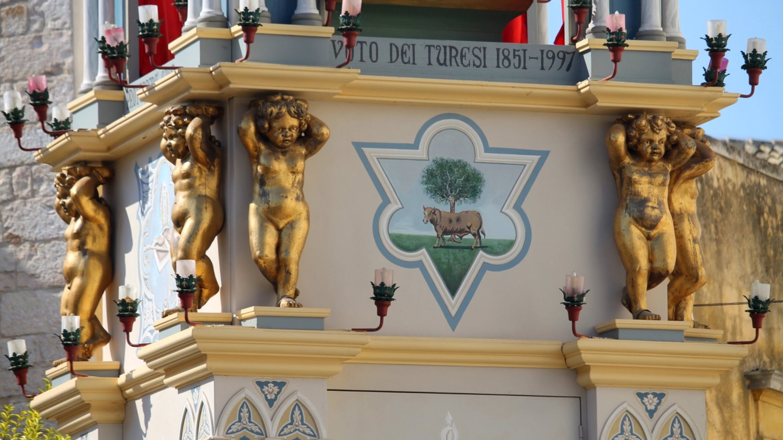 PUTTI DORATI DEL CARRO (foto Fabio Zita)